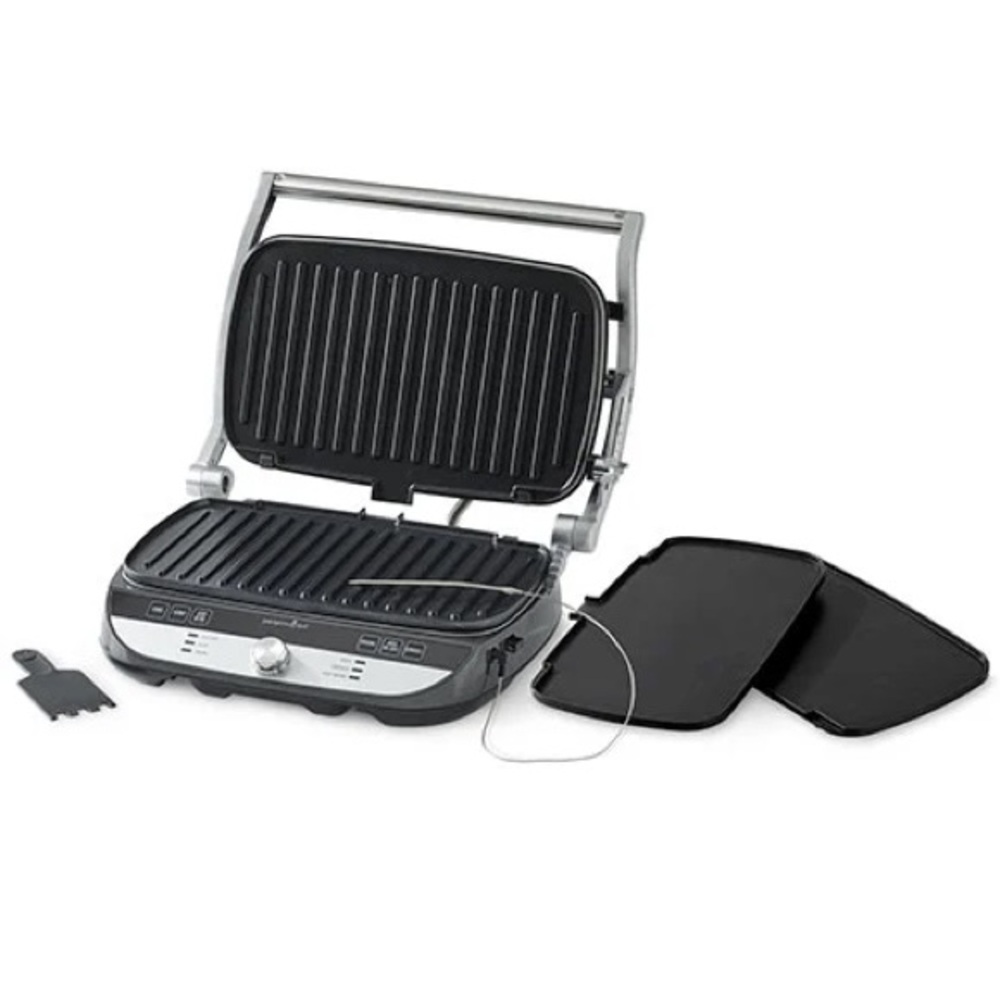 Pampered Chef Deluxe Grill and Griddle. New w/o Box. Two sets of plates